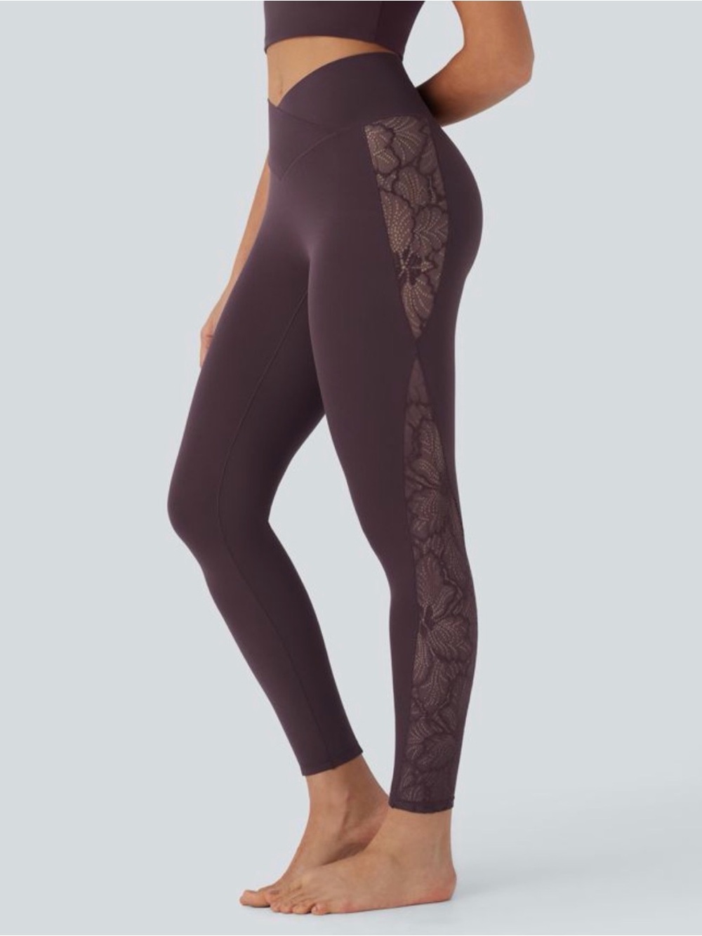 Halara SoftlyZero™ High Waisted Crossover Contrast Lace Pocket Yoga Legging